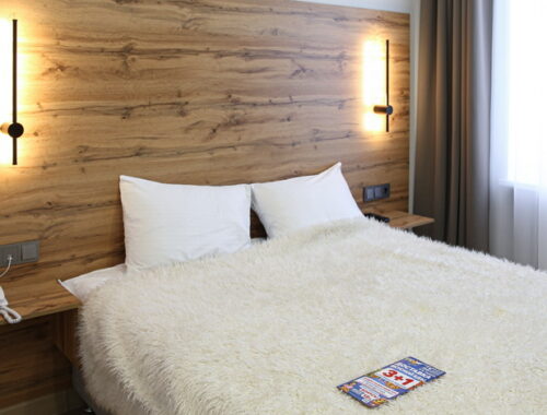 Стандарт с двуспальной кроватью